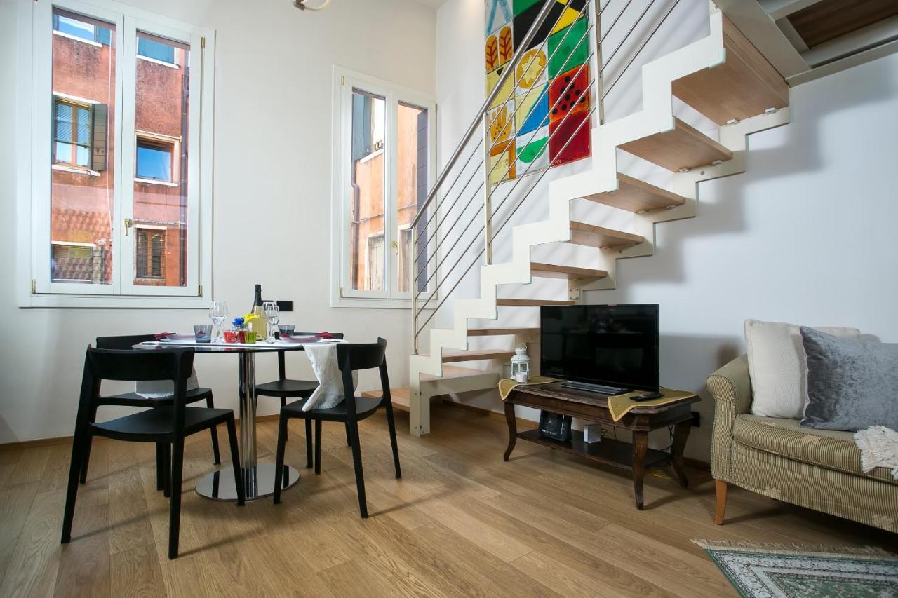 Angels' Loft Apartment เวนิส ภายนอก รูปภาพ